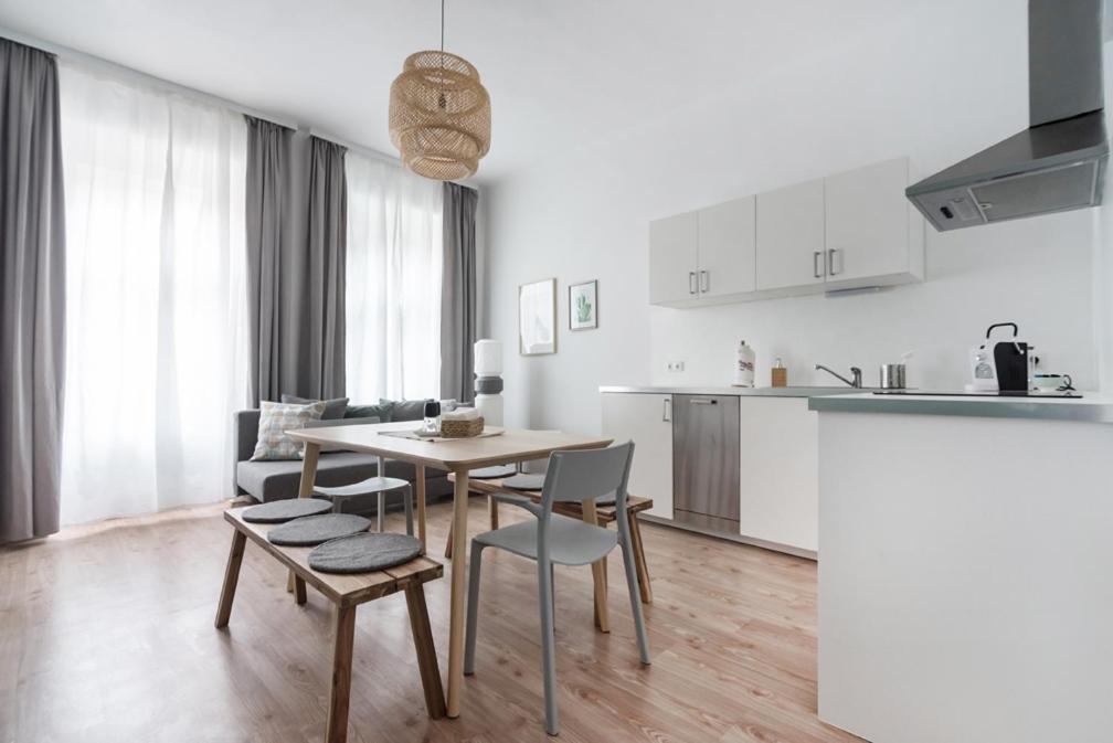 Caring Family Close To The Center Apartment Vienna